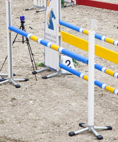 ENKELTSTØTTE HVID + to bomskåle (nøglehulsskinne)