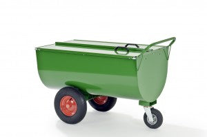 FODERVOGN MED LÅG OG 1 SKILLERUM (600 L)