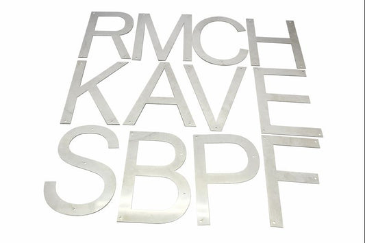 DRESSUR BOGSTAVER TIL 20*60 BANE - RUSTFRI 30 CM HØJT OG 27 CM BRED