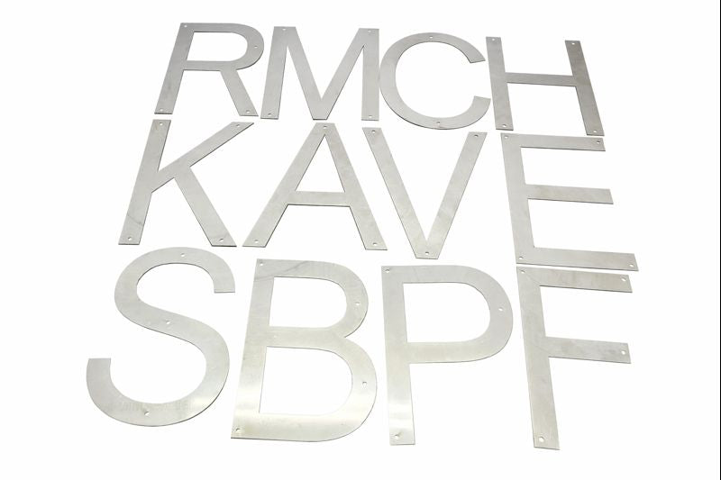 DRESSUR BOGSTAVER TIL 20*60 BANE - RUSTFRI 20 CM HØJ