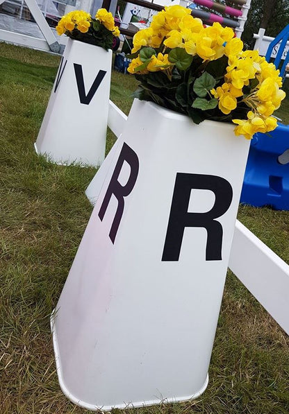 DRESSURBOGSTAVER MED BLOMSTERINDSATS (20 x 40 m)