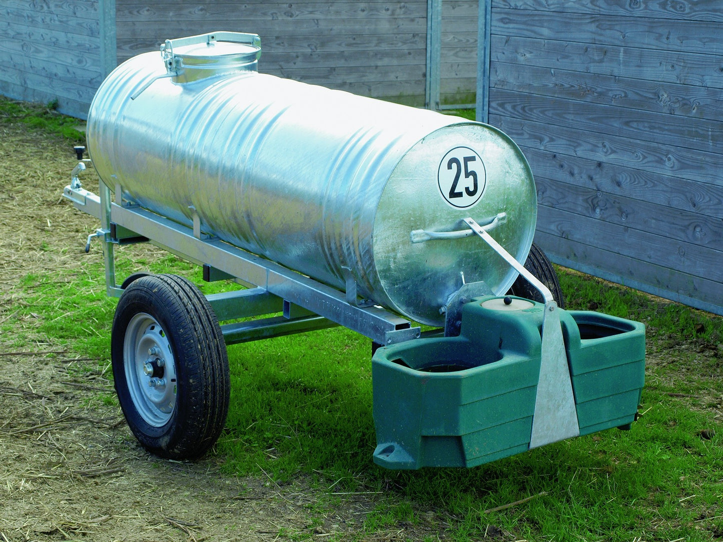 VANDTANK (600 l.)
