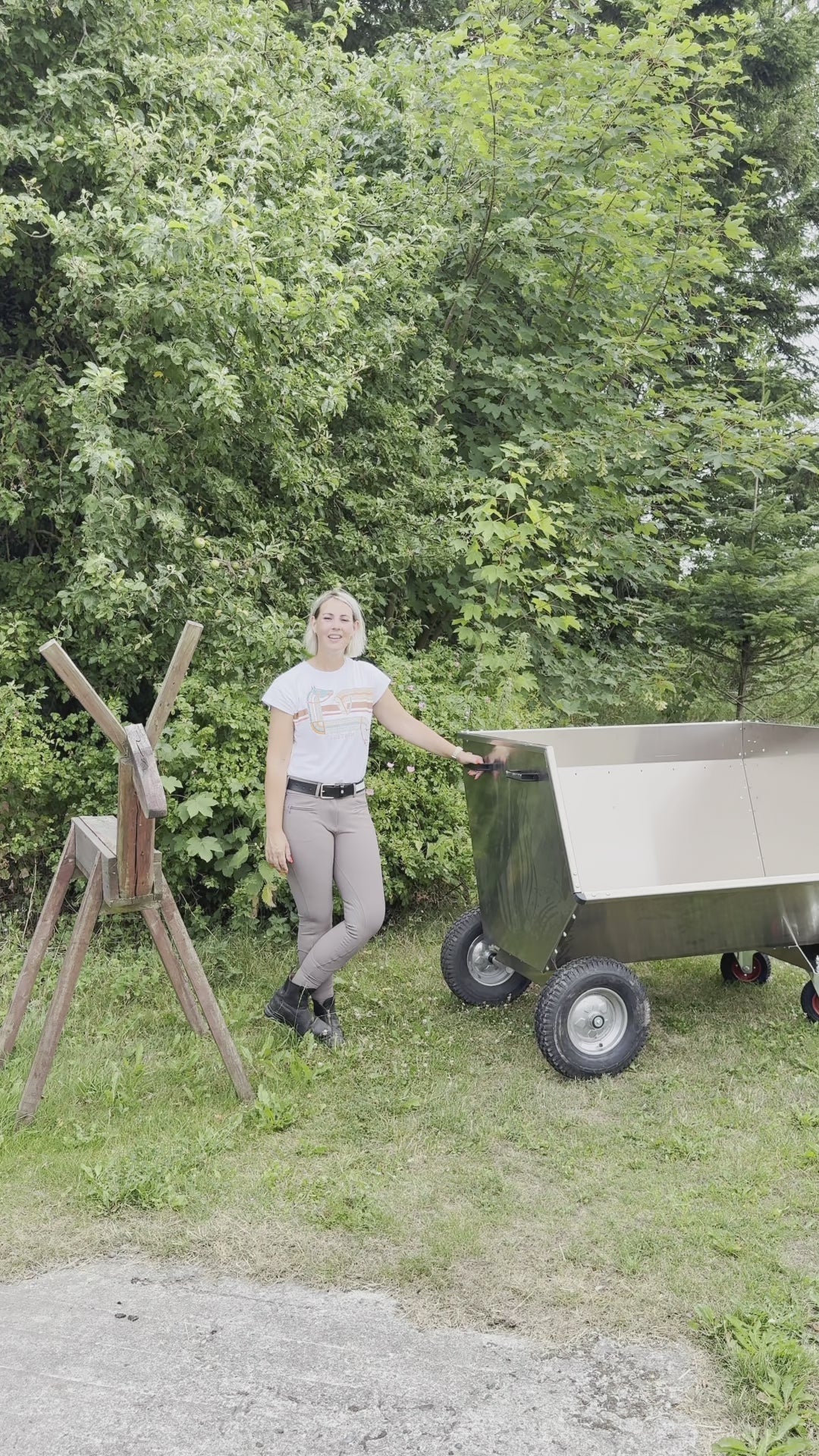 Indlæs video: Jovian Mugevogn i Aluminium