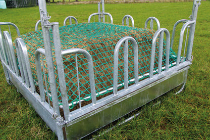 FODERBEHOLDER MED HØJE KIRKESTOLE (14 ædepladser)